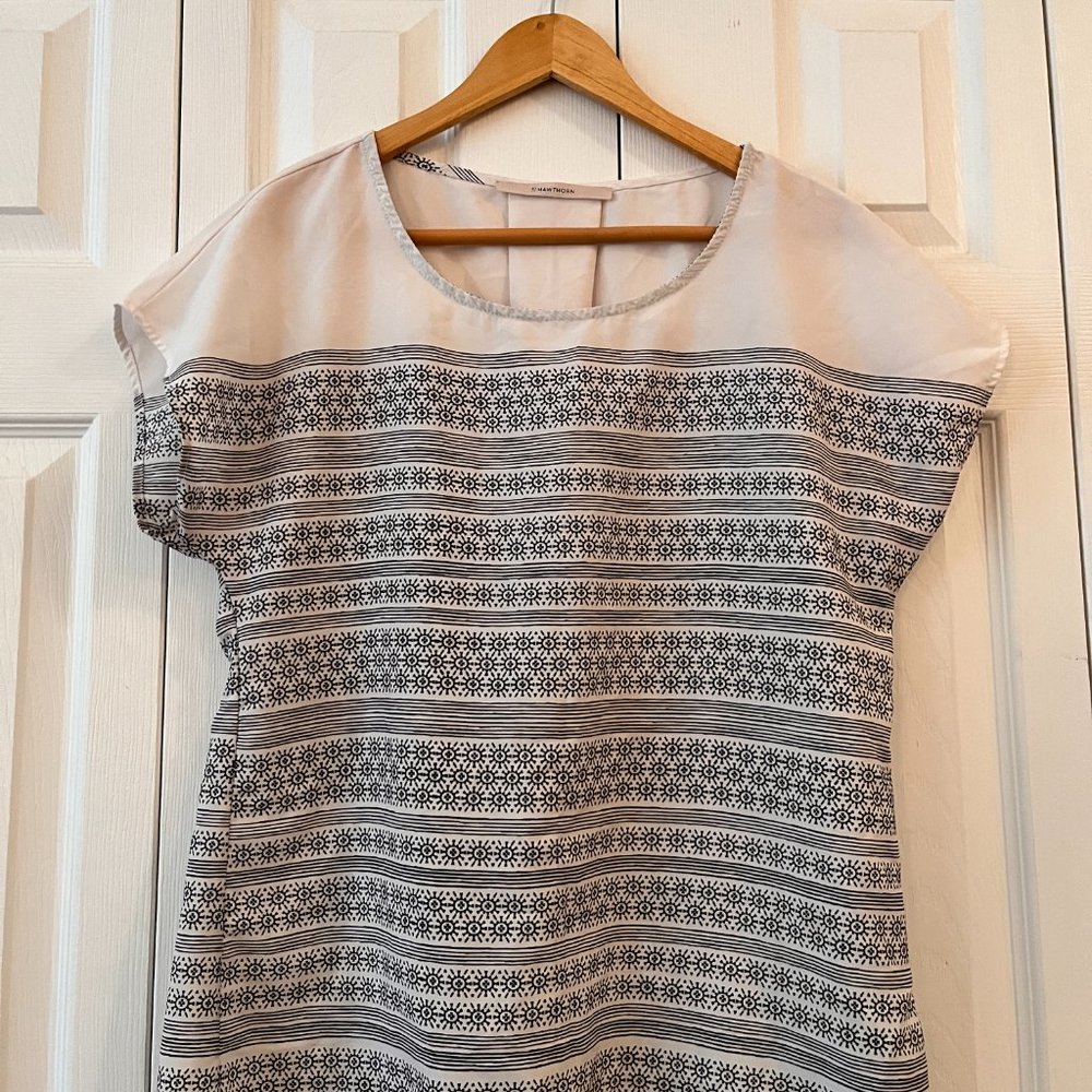 41 Hawthorn B&W Pattern Short Sleeve Blouse